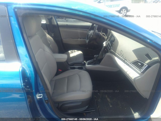 Photo 4 VIN: 5NPD84LF0JH360875 - HYUNDAI ELANTRA 