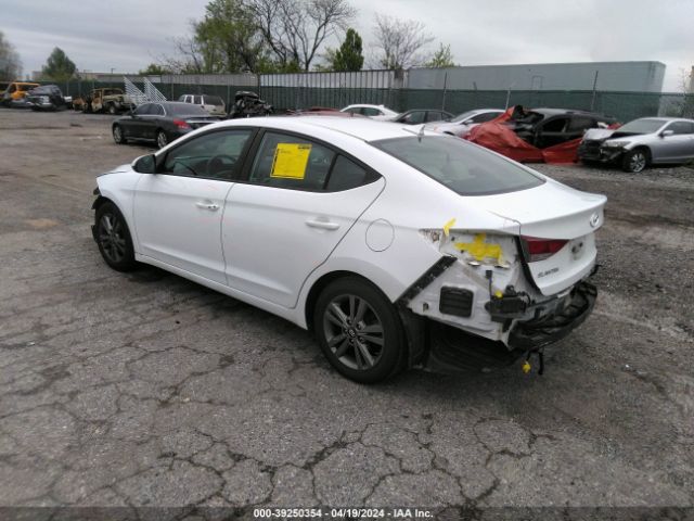 Photo 2 VIN: 5NPD84LF0JH365722 - HYUNDAI ELANTRA 