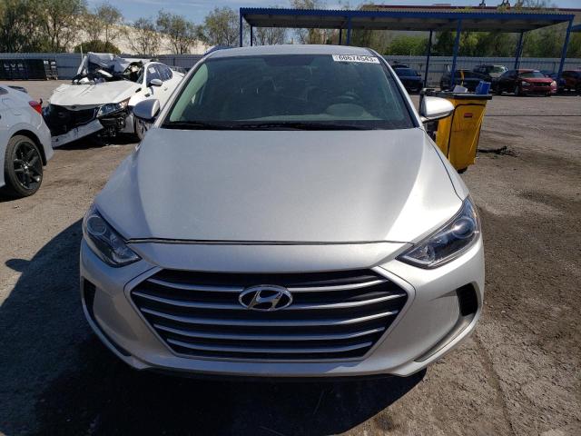 Photo 4 VIN: 5NPD84LF0JH386831 - HYUNDAI ELANTRA SE 