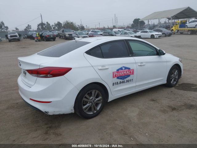 Photo 3 VIN: 5NPD84LF0JH392743 - HYUNDAI ELANTRA 