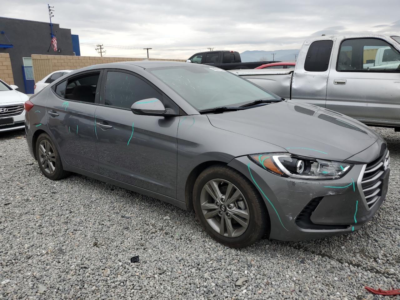 Photo 3 VIN: 5NPD84LF0JH393181 - HYUNDAI ELANTRA 