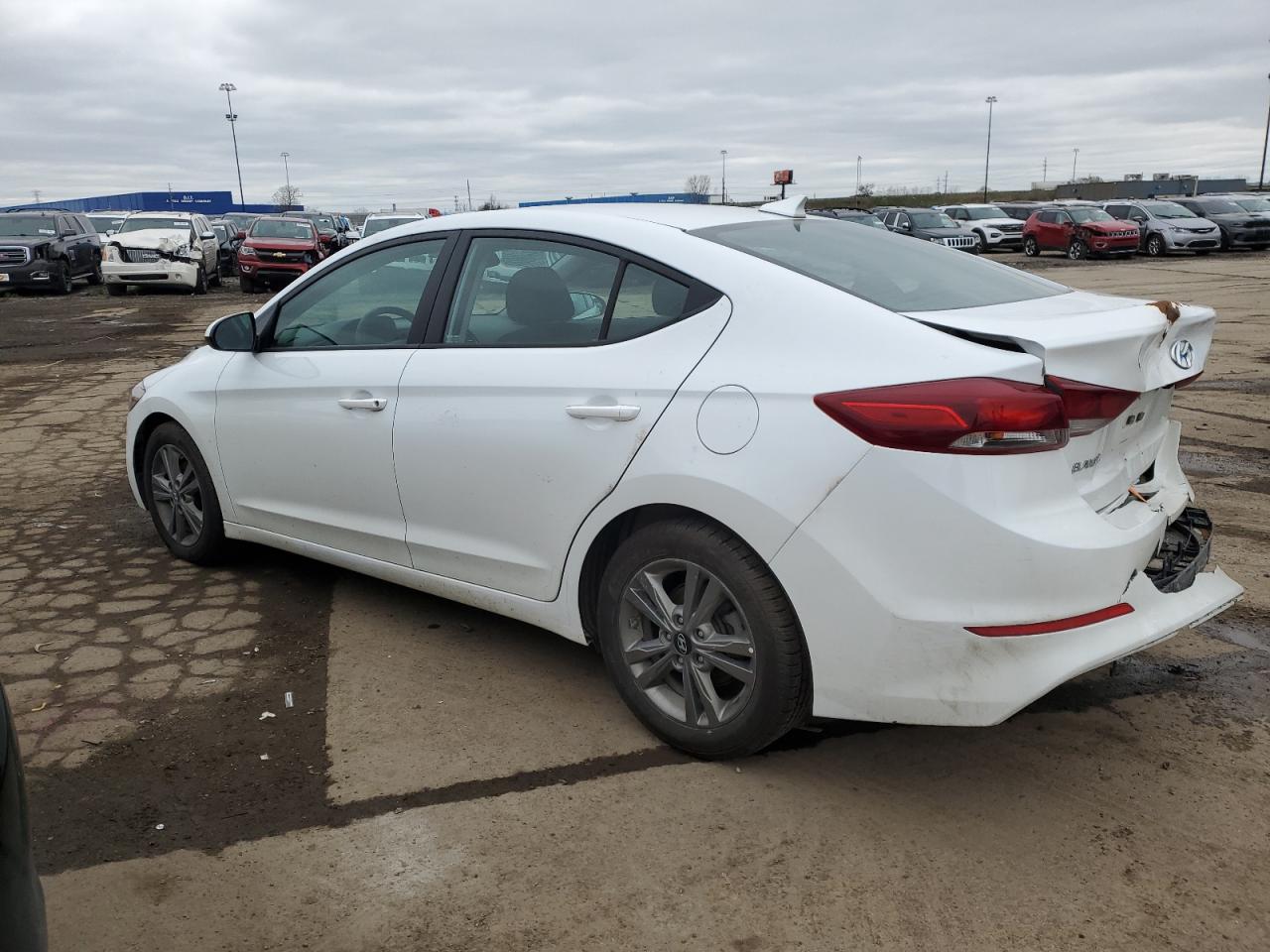 Photo 1 VIN: 5NPD84LF0JH395092 - HYUNDAI ELANTRA 