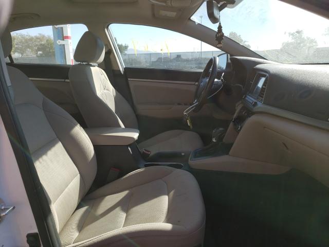 Photo 4 VIN: 5NPD84LF0JH396033 - HYUNDAI ELANTRA SE 