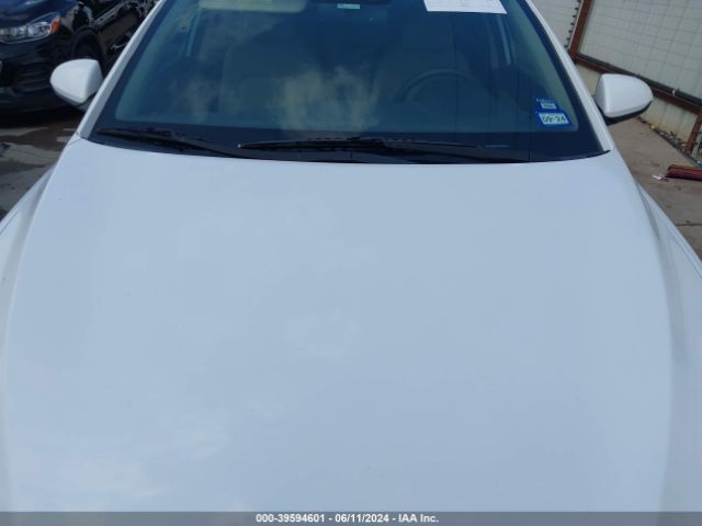 Photo 5 VIN: 5NPD84LF0JH398901 - HYUNDAI ELANTRA 