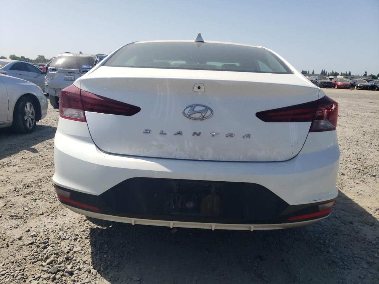 Photo 5 VIN: 5NPD84LF0KH407145 - HYUNDAI ELANTRA 