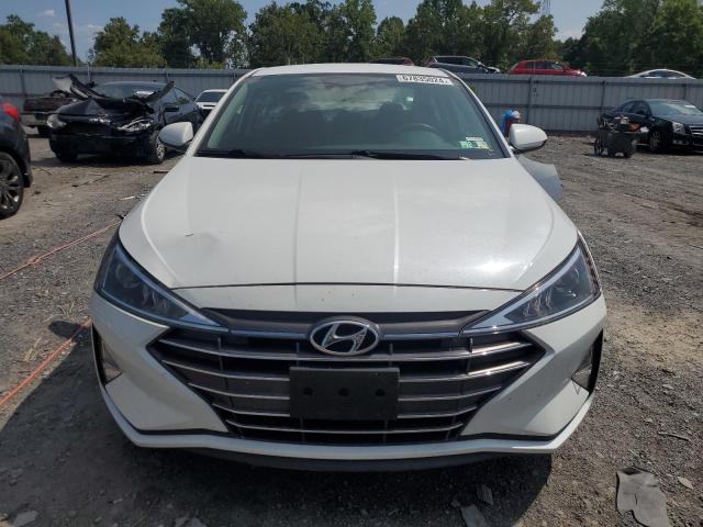 Photo 4 VIN: 5NPD84LF0KH407355 - HYUNDAI ELANTRA SE 