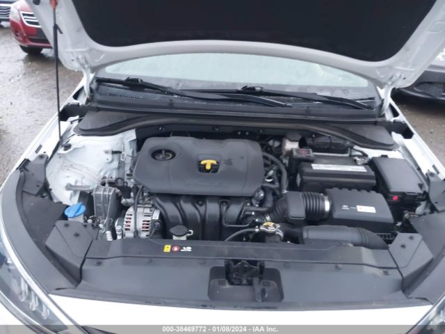 Photo 9 VIN: 5NPD84LF0KH407887 - HYUNDAI ELANTRA 