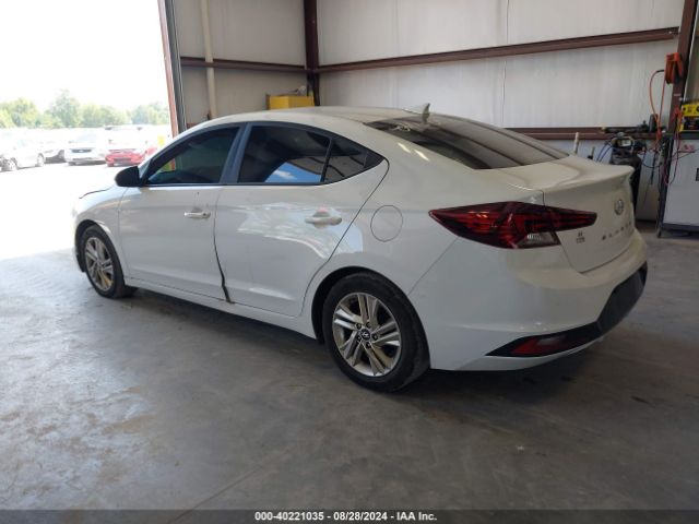 Photo 2 VIN: 5NPD84LF0KH411521 - HYUNDAI ELANTRA 