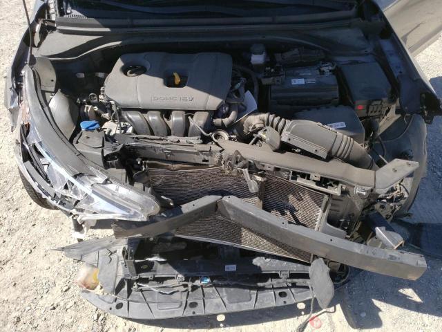 Photo 10 VIN: 5NPD84LF0KH423507 - HYUNDAI ELANTRA 