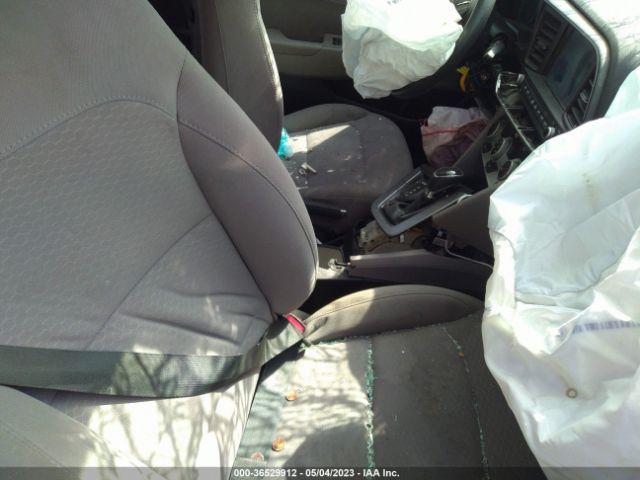 Photo 4 VIN: 5NPD84LF0KH428013 - HYUNDAI ELANTRA 