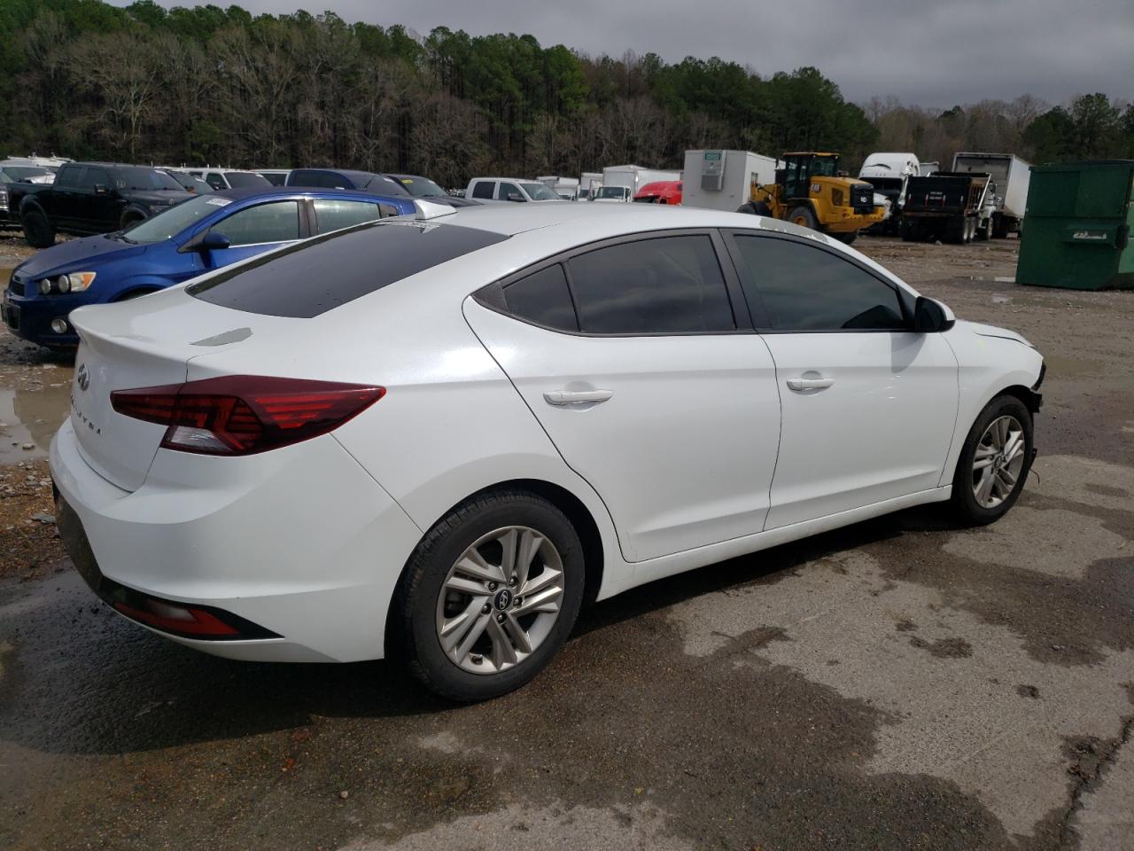 Photo 2 VIN: 5NPD84LF0KH431302 - HYUNDAI ELANTRA 