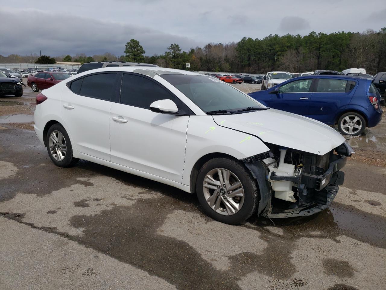 Photo 3 VIN: 5NPD84LF0KH431302 - HYUNDAI ELANTRA 