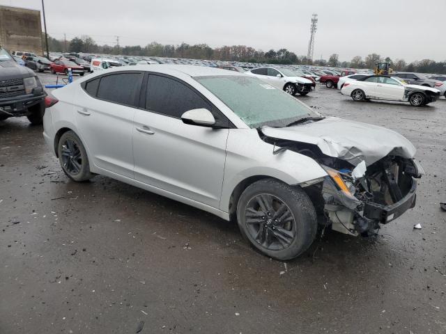 Photo 3 VIN: 5NPD84LF0KH431395 - HYUNDAI ELANTRA SE 