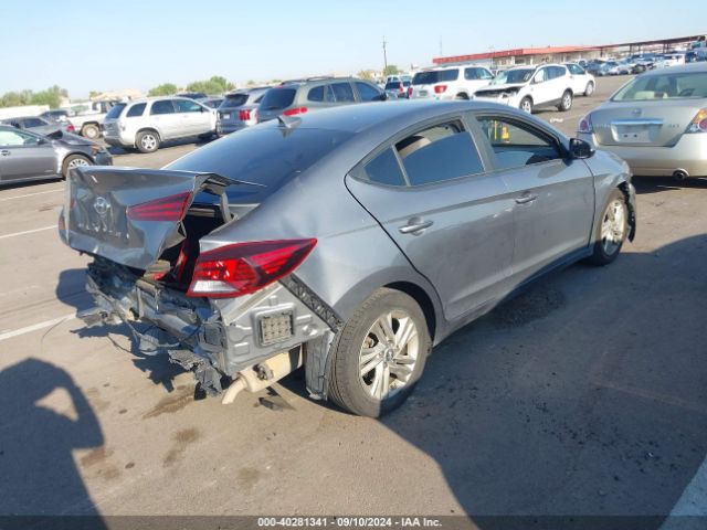 Photo 3 VIN: 5NPD84LF0KH436435 - HYUNDAI ELANTRA 