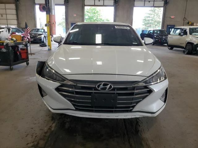 Photo 4 VIN: 5NPD84LF0KH439898 - HYUNDAI ELANTRA SE 