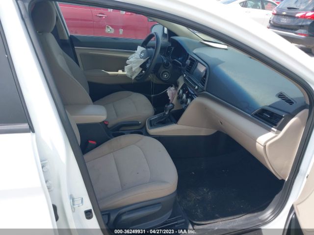 Photo 4 VIN: 5NPD84LF0KH448214 - HYUNDAI ELANTRA 