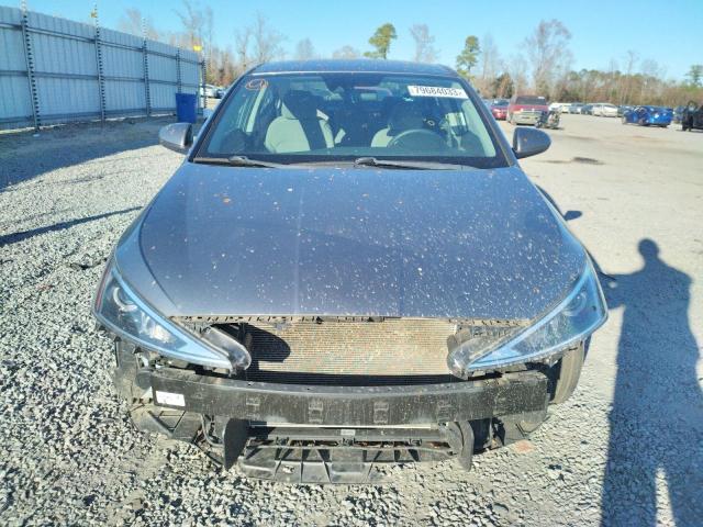 Photo 4 VIN: 5NPD84LF0KH451789 - HYUNDAI ELANTRA 