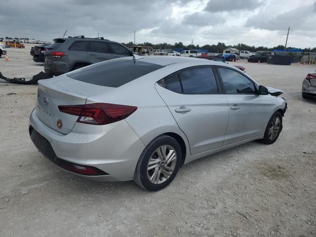 Photo 2 VIN: 5NPD84LF0KH466616 - HYUNDAI ELANTRA 