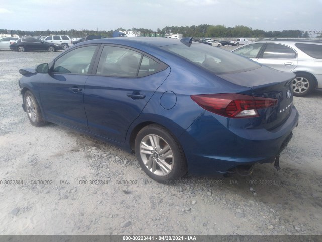 Photo 2 VIN: 5NPD84LF0KH481763 - HYUNDAI ELANTRA 