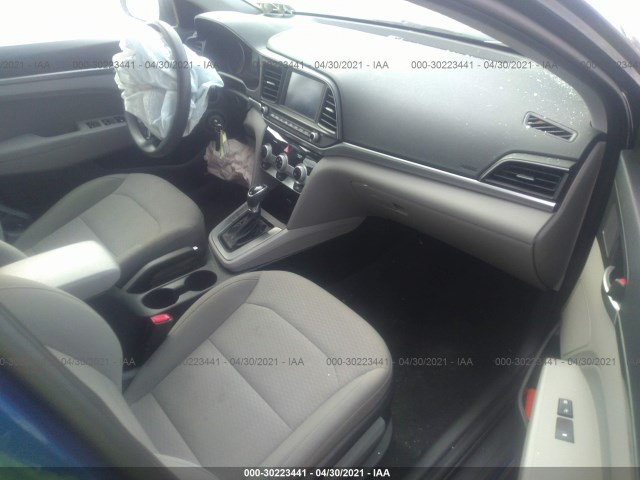 Photo 4 VIN: 5NPD84LF0KH481763 - HYUNDAI ELANTRA 