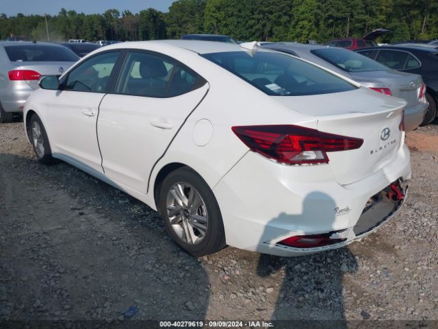 Photo 2 VIN: 5NPD84LF0KH482069 - HYUNDAI ELANTRA 