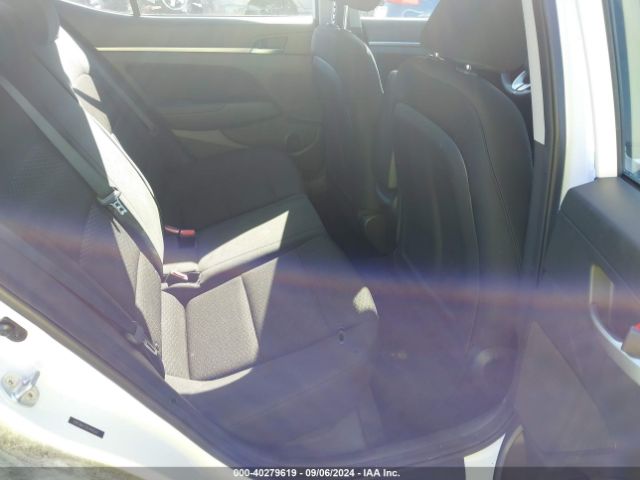 Photo 7 VIN: 5NPD84LF0KH482069 - HYUNDAI ELANTRA 