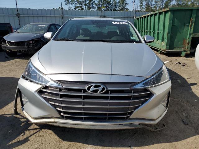 Photo 4 VIN: 5NPD84LF0KH491421 - HYUNDAI ELANTRA 