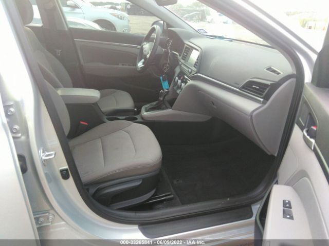 Photo 4 VIN: 5NPD84LF0KH494822 - HYUNDAI ELANTRA 