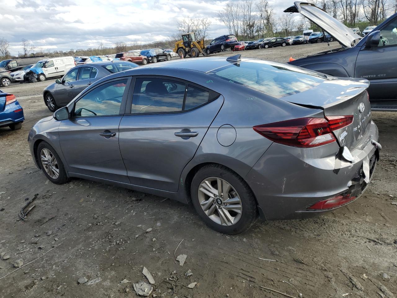 Photo 1 VIN: 5NPD84LF0KH496490 - HYUNDAI ELANTRA 