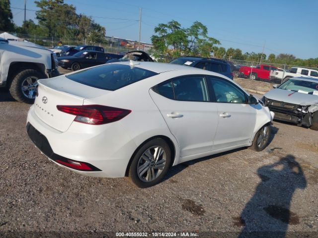 Photo 3 VIN: 5NPD84LF0LH555023 - HYUNDAI ELANTRA 