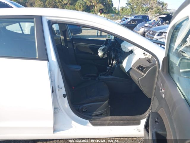 Photo 4 VIN: 5NPD84LF0LH555023 - HYUNDAI ELANTRA 