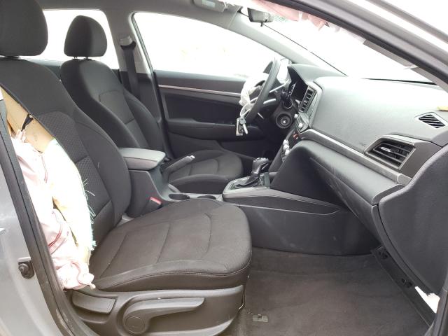 Photo 4 VIN: 5NPD84LF0LH572050 - HYUNDAI ELANTRA SE 