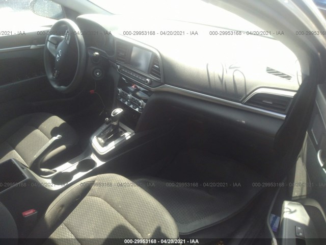 Photo 4 VIN: 5NPD84LF0LH580598 - HYUNDAI ELANTRA 