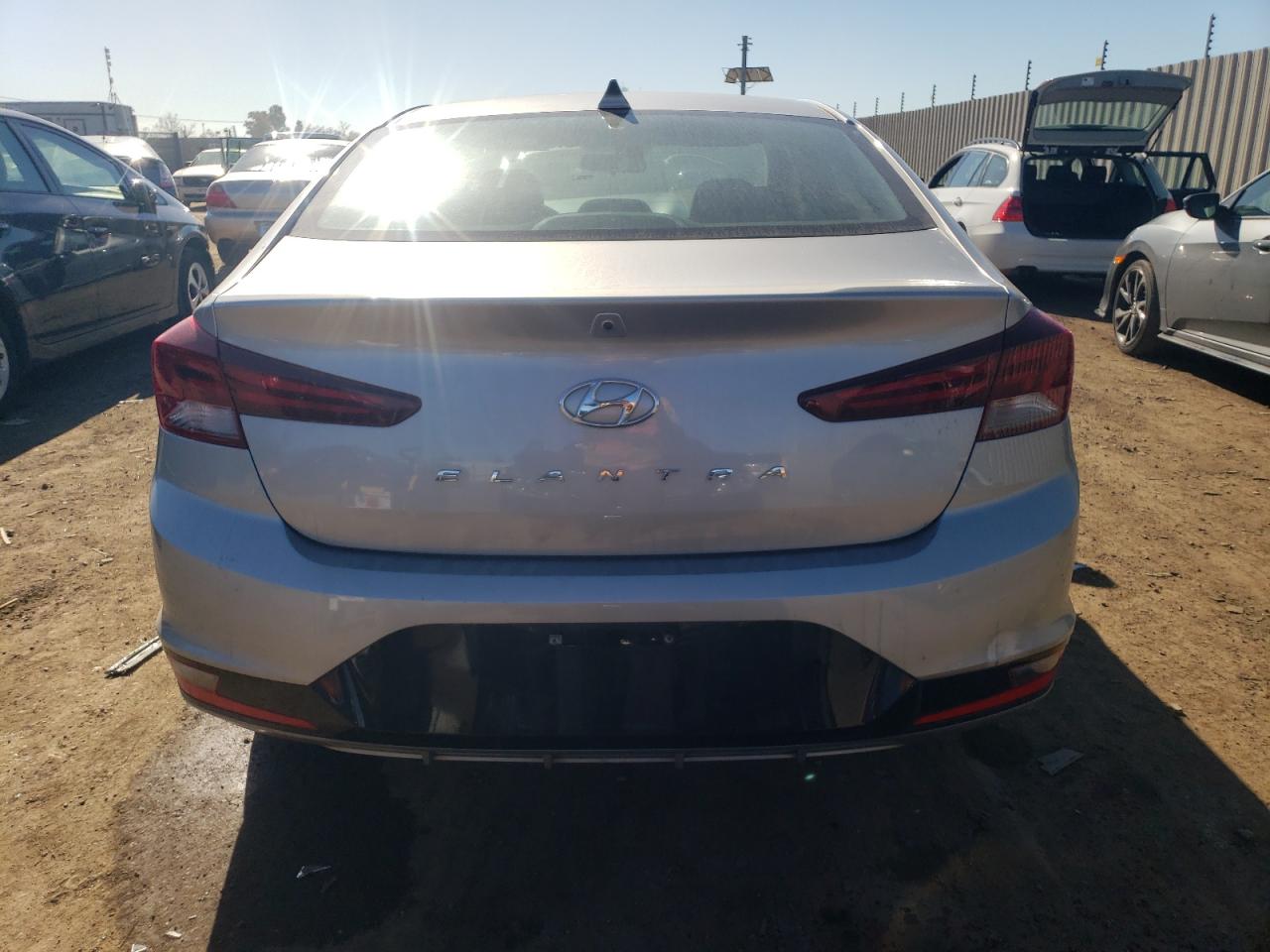 Photo 5 VIN: 5NPD84LF0LH585963 - HYUNDAI ELANTRA 