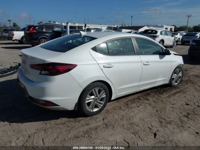 Photo 3 VIN: 5NPD84LF0LH596784 - HYUNDAI ELANTRA 