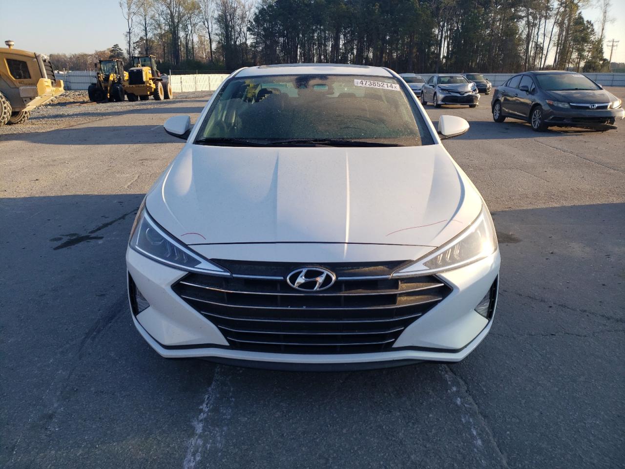 Photo 4 VIN: 5NPD84LF0LH597210 - HYUNDAI ELANTRA 