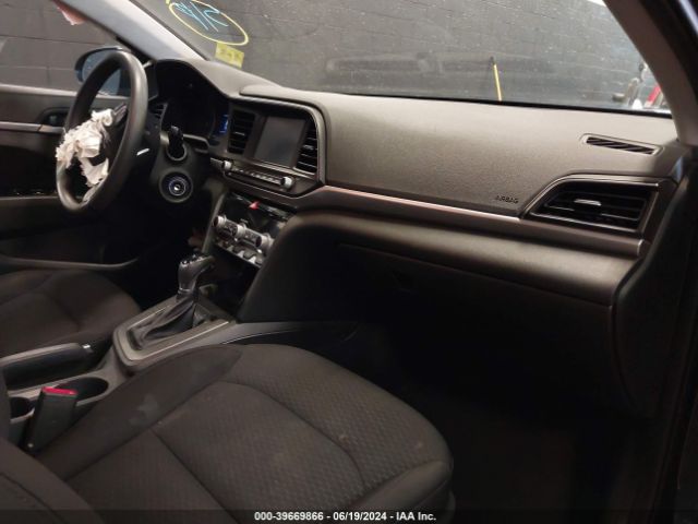 Photo 4 VIN: 5NPD84LF0LH623689 - HYUNDAI ELANTRA 