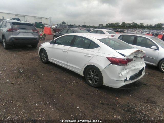 Photo 2 VIN: 5NPD84LF1HH004039 - HYUNDAI ELANTRA 