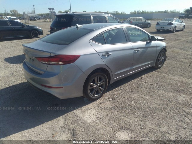 Photo 3 VIN: 5NPD84LF1HH007426 - HYUNDAI ELANTRA 