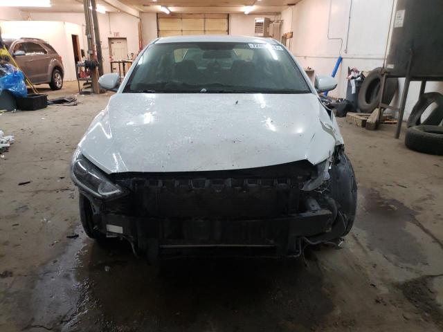 Photo 4 VIN: 5NPD84LF1HH009046 - HYUNDAI ELANTRA SE 