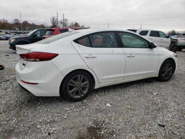 Photo 2 VIN: 5NPD84LF1HH015767 - HYUNDAI ELANTRA 