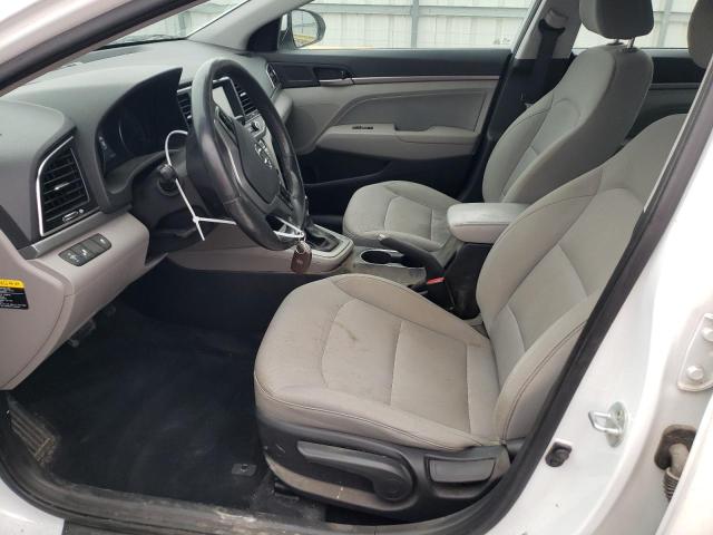 Photo 6 VIN: 5NPD84LF1HH015767 - HYUNDAI ELANTRA 