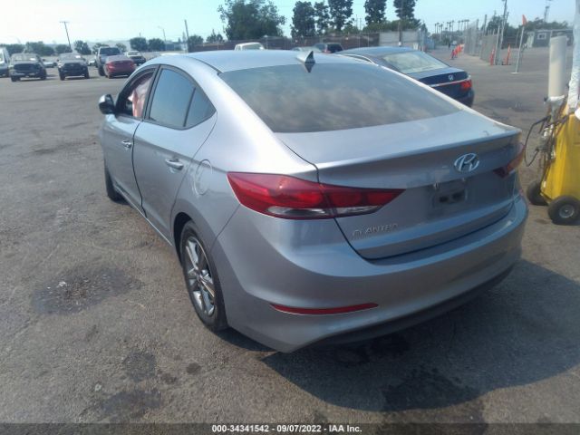 Photo 2 VIN: 5NPD84LF1HH019379 - HYUNDAI ELANTRA 