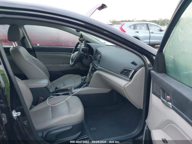 Photo 4 VIN: 5NPD84LF1HH020161 - HYUNDAI ELANTRA 