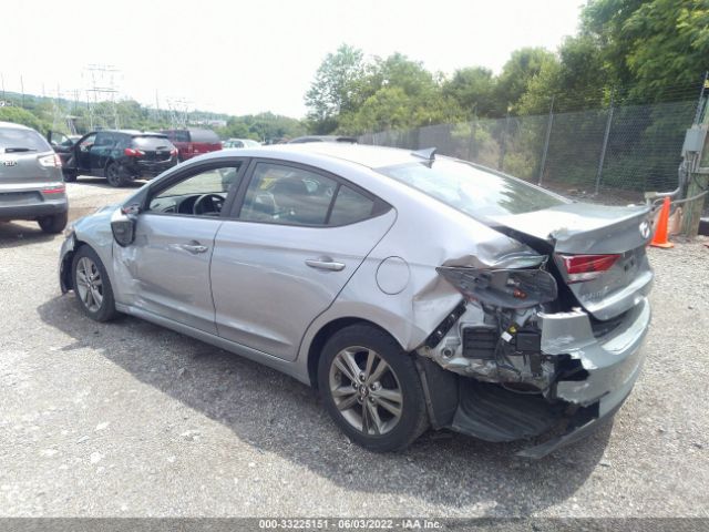 Photo 2 VIN: 5NPD84LF1HH023268 - HYUNDAI ELANTRA 