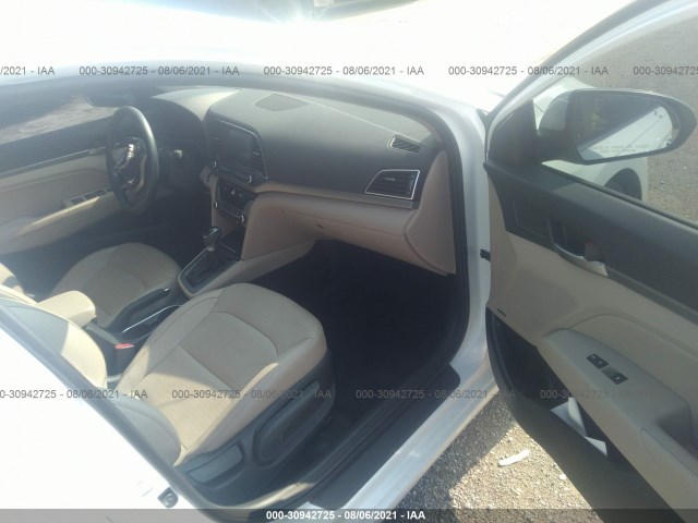 Photo 4 VIN: 5NPD84LF1HH027336 - HYUNDAI ELANTRA 