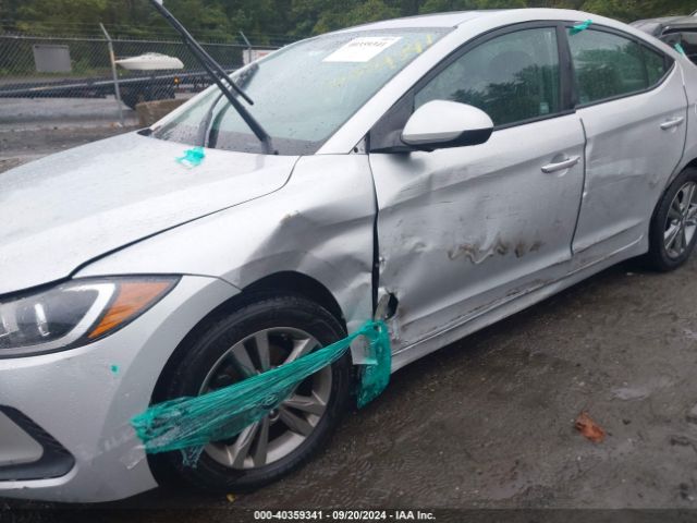 Photo 5 VIN: 5NPD84LF1HH032357 - HYUNDAI ELANTRA 