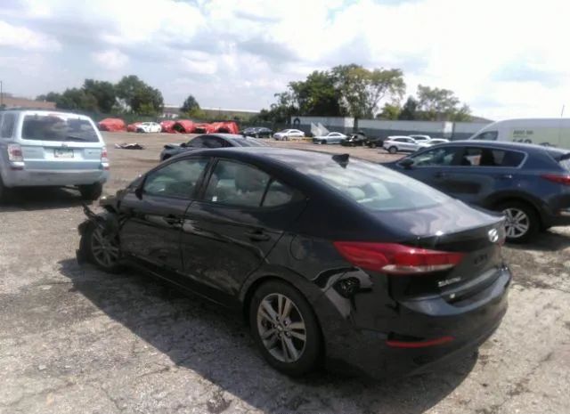 Photo 2 VIN: 5NPD84LF1HH032391 - HYUNDAI ELANTRA 