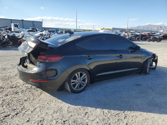 Photo 2 VIN: 5NPD84LF1HH044167 - HYUNDAI ELANTRA 