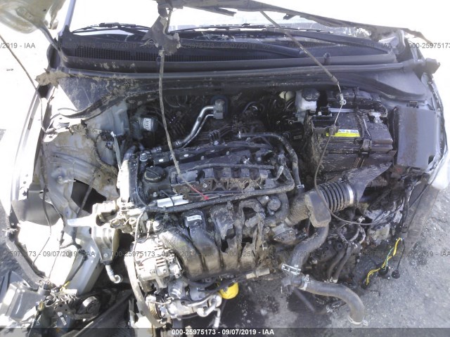 Photo 9 VIN: 5NPD84LF1HH050387 - HYUNDAI ELANTRA 